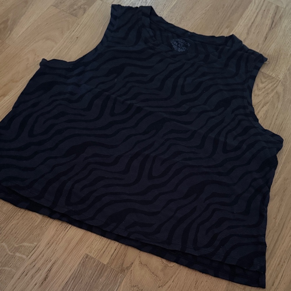 Black Zebra-Print Cropped Tank Top